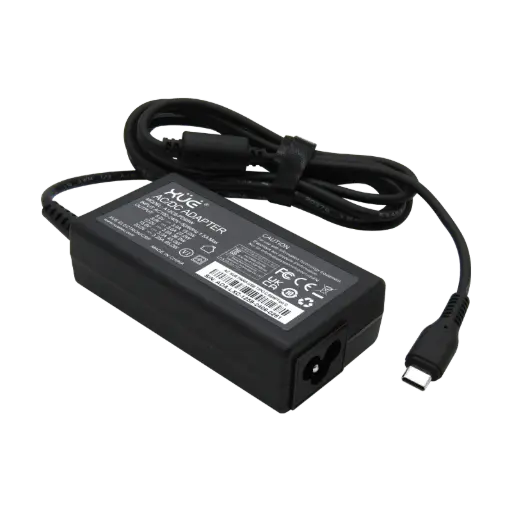 [El cargador de corriente XUE® Type-C 65W Desktop es una fuente de alimentación versátil diseñada para proporcionar una carga rápida y segura a equipos de escritorio, portátiles y dispositivos modernos con puerto USB-C. Ofrece una potencia de salida de hasta 65W y múltiples niveles de voltaje, asegurando compatibilidad con smartphones, monitores, cámaras y consolas portátiles.  Su diseño Desktop robusto y eficiente, junto con un cable de poder de 2 metros, lo convierte en una excelente opción tanto para uso profesional como doméstico, garantizando desempeño constante y protección eléctrica avanzada.  Características destacadas Potencia total de 65W con salida variable (5V, 9V, 15V y 20V). Conector USB-C universal para carga rápida y estable. Diseño Desktop con cable de poder incluido de 2 metros. Compatible con smartphones, laptops, monitores, cámaras y consolas portátiles. Protección contra sobrecorriente, sobrevoltaje y cortocircuitos.] CARGADOR USB TIPO C 65W XUE